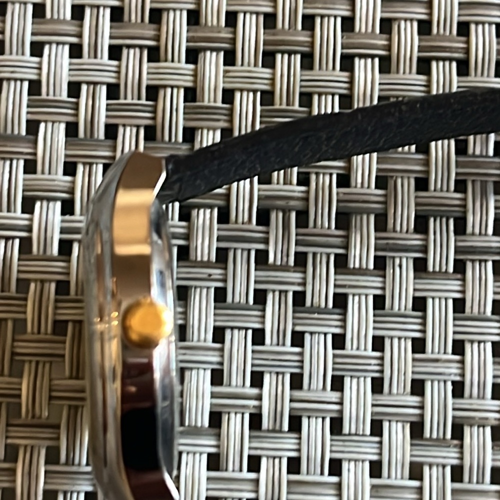 Casio Ladies Vintage Watch - Picture 2 of 5